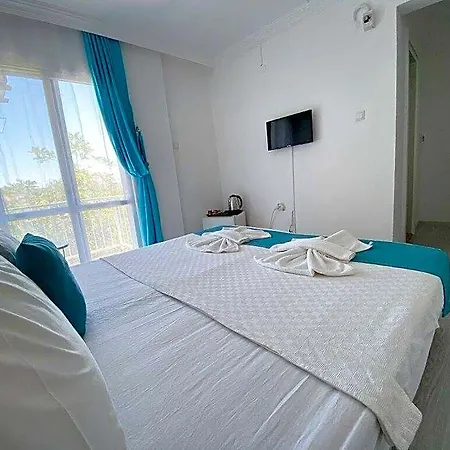 Otel Minerva Port