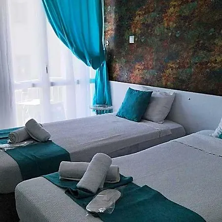 Otel Minerva Port 3*