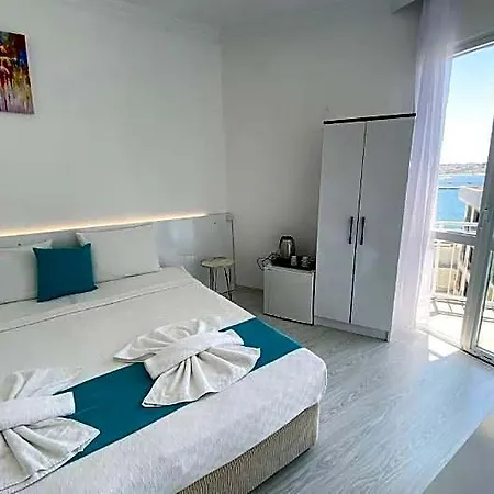 מלון Minerva Port Çeşme